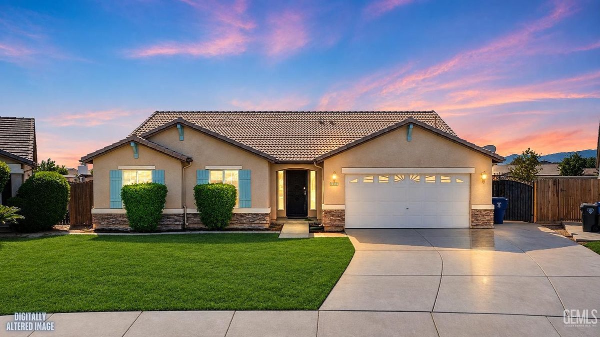 10503 Pleasant Valley Dr, Bakersfield, CA 93311